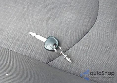 2013 Kia Soul z USA, uszkodzony, nr VIN KNDJT2A53D7572257